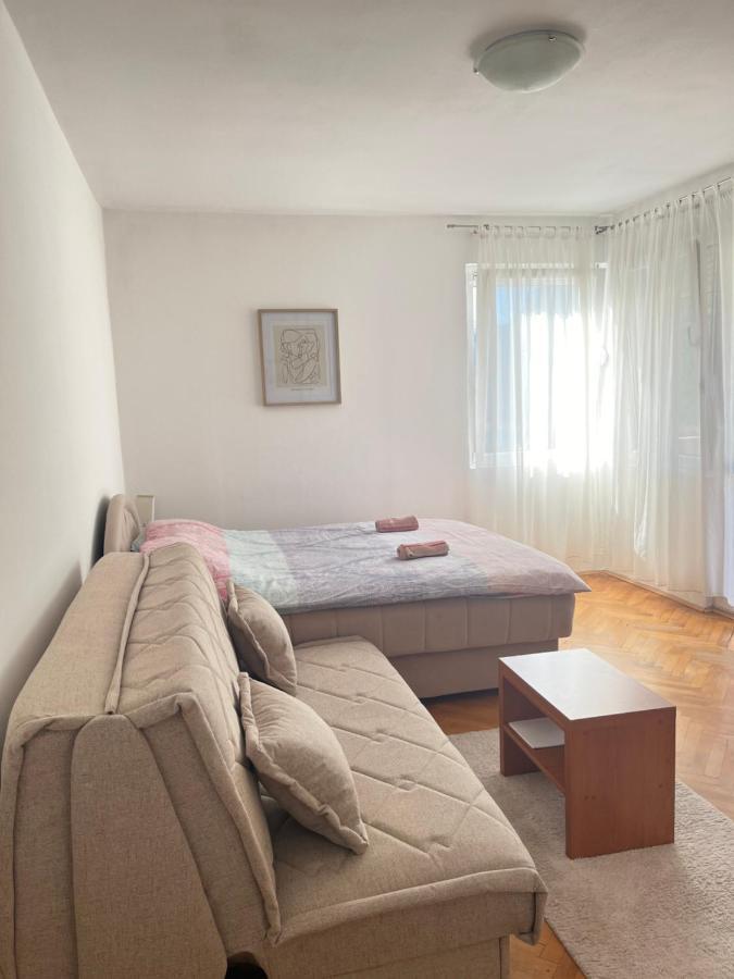 Cozy Apartment With The View Плужине Экстерьер фото