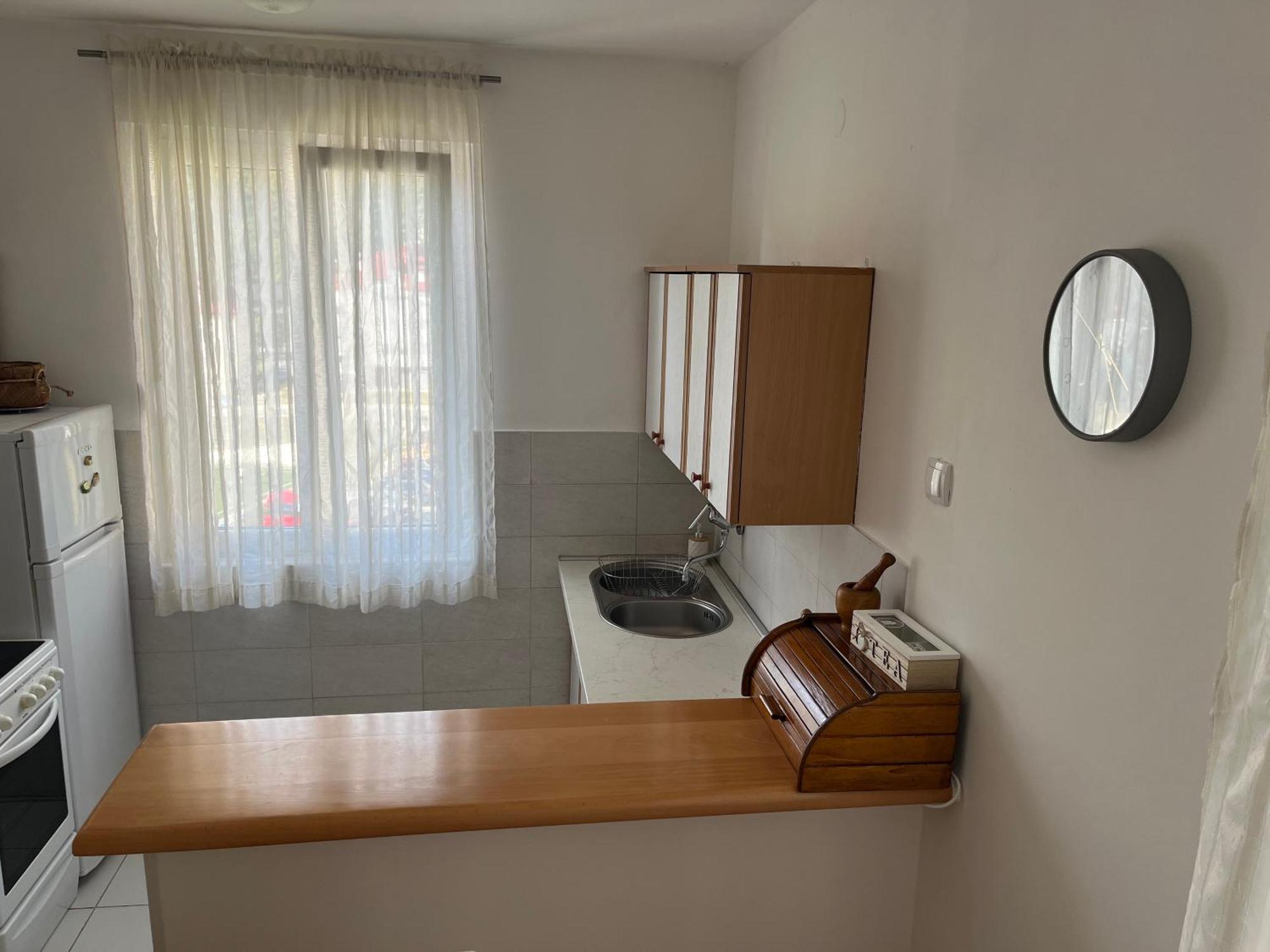 Cozy Apartment With The View Плужине Экстерьер фото